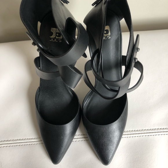 Joe’s Heels - Picture 3 of 4